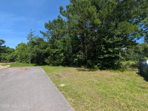 2332 Airport Dr, Diamondhead, MS 39525 photo 10
