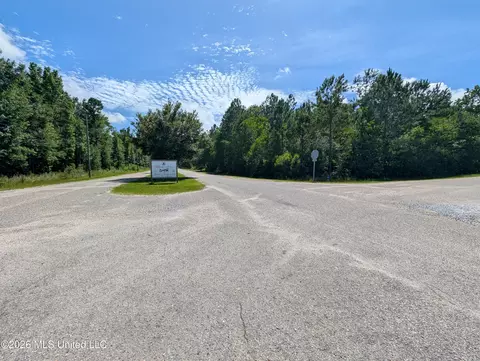 2332 Airport Dr, Diamondhead, MS 39525 photo 6
