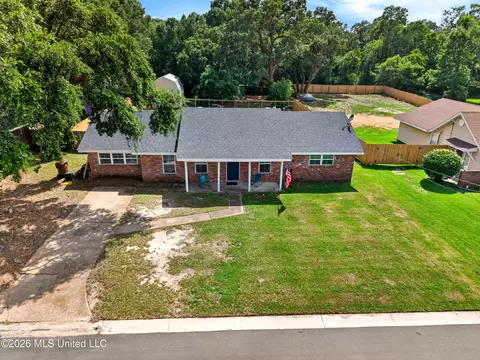111 Edmund Dr, Long Beach, MS 39560 photo 3