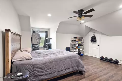 Bedroom - 140 Winchester Dr, Flora, MS 39071 photo 3 of 6