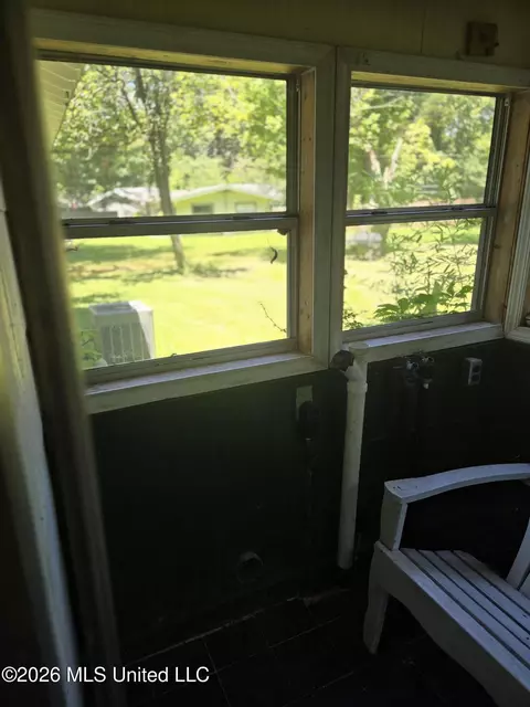Exterior - 164 Saint Augustine Dr, Madison, MS 39110 photo 1 of 6