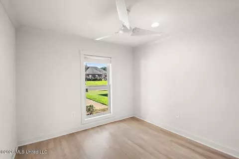 Bedroom - 405 Mason Ct, Brandon, MS 39047 photo 4 of 5
