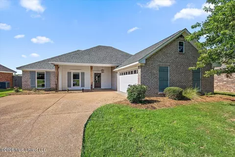 405 Mason Ct, Brandon, MS 39047
