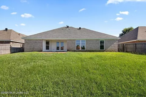 Exterior - 405 Mason Ct, Brandon, MS 39047 photo 8 of 10