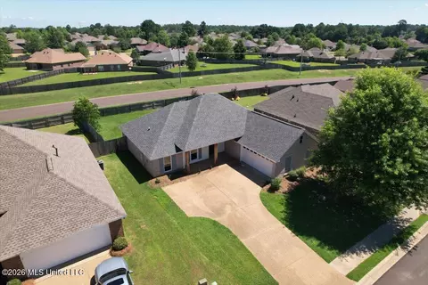View/Area - 405 Mason Ct, Brandon, MS 39047 photo 1 of 5