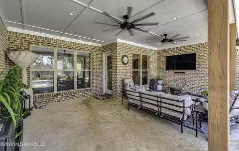 Exterior - 403 Crossvine Pl, Madison, MS 39110 photo 12 of 19