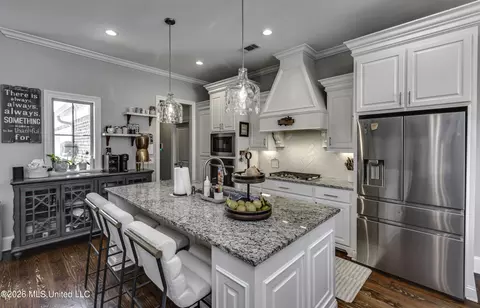 Kitchen - 403 Crossvine Pl, Madison, MS 39110 photo 2 of 6