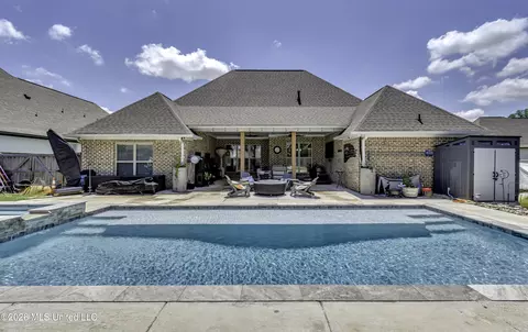 Exterior - 403 Crossvine Pl, Madison, MS 39110 photo 5 of 19