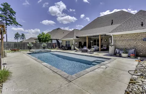 Exterior - 403 Crossvine Pl, Madison, MS 39110 photo 7 of 19