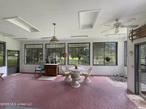 Exterior - 4776 Terry Rd, Jackson, MS 39212 photo 6 of 16