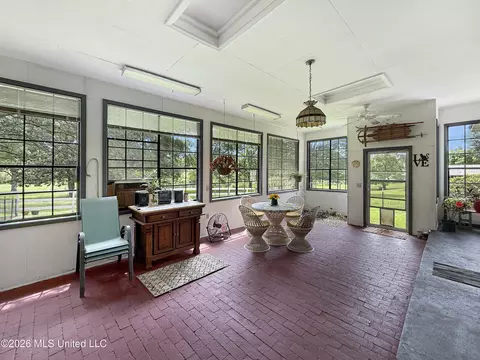 Exterior - 4776 Terry Rd, Jackson, MS 39212 photo 5 of 16