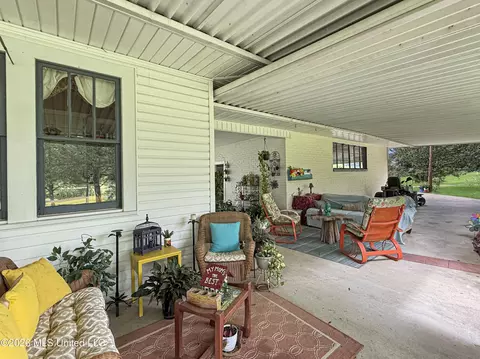 Exterior - 4776 Terry Rd, Jackson, MS 39212 photo 10 of 16