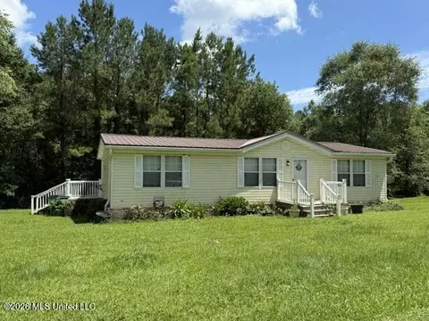 26042 Creek Cv, Perkinston, MS 39573