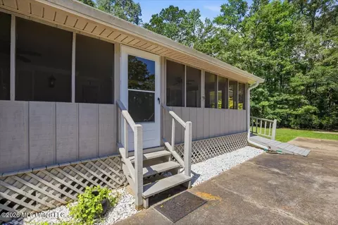 Exterior - 118 Pine Ridge Rd, Florence, MS 39073 photo 4 of 12
