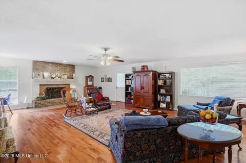 Living - 118 Pine Ridge Rd, Florence, MS 39073 photo 1 of 3