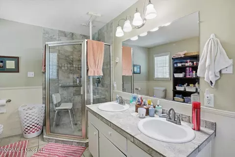 Bath - 118 Pine Ridge Rd, Florence, MS 39073 photo 2 of 3