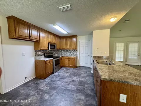 Kitchen - 36 Maci Ln, Lucedale, MS 39452 photo 2 of 4