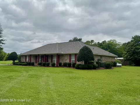 Exterior - 36 Maci Ln, Lucedale, MS 39452 photo 3 of 9