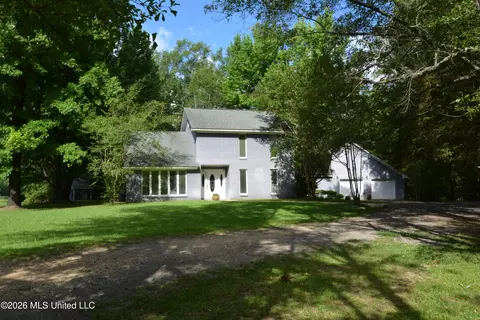 112 Tall Oaks St, Clinton, MS 39056