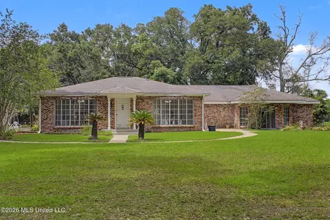 16066 Landon Rd, Gulfport, MS 39503