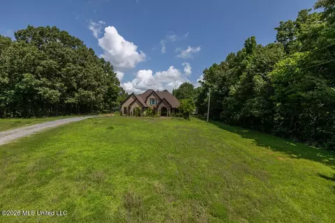 772 Hagen Rd, Coldwater, MS 38618