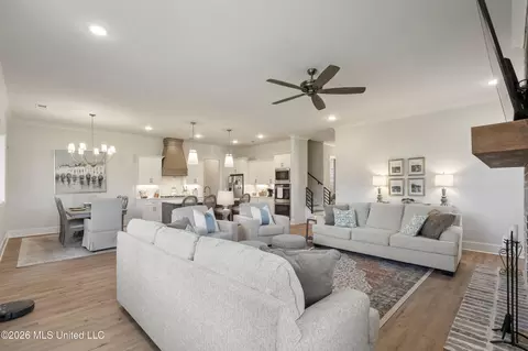 Living - 4392 Brooke Dr, Nesbit, MS 38651 photo 1 of 1
