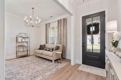 Entry Way - 4392 Brooke Dr, Nesbit, MS 38651 photo 1 of 3