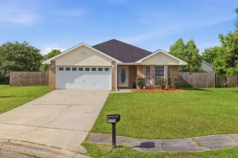 14225 Beech Ct, Gulfport, MS 39503