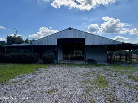 1071 Williams Rd, Wesson, MS 39191