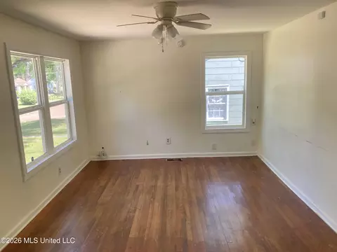 567 Robinhood Rd, Jackson, MS 39206 photo 8