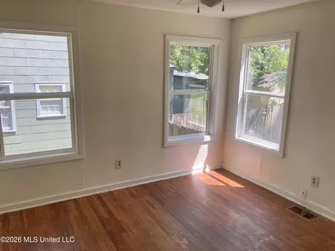 567 Robinhood Rd, Jackson, MS 39206 photo 6