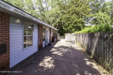 Exterior - 127 Dearman Ave, Long Beach, MS 39560 photo 2 of 8