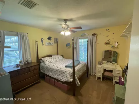 Bedroom - 919 Kraner Ln, Brookhaven, MS 39601 photo 2 of 3