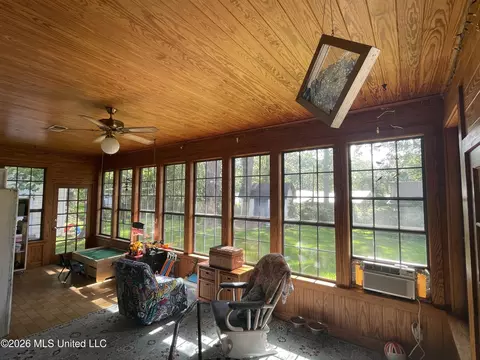 Exterior - 919 Kraner Ln, Brookhaven, MS 39601 photo 2 of 4