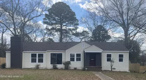 203 Broadmoor Dr, Jackson, MS 39206