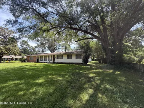 Exterior - 5877 Kinder Dr, Jackson, MS 39211 photo 2 of 2