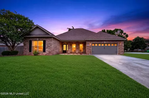 456 Tuscano Ln, Biloxi, MS 39531