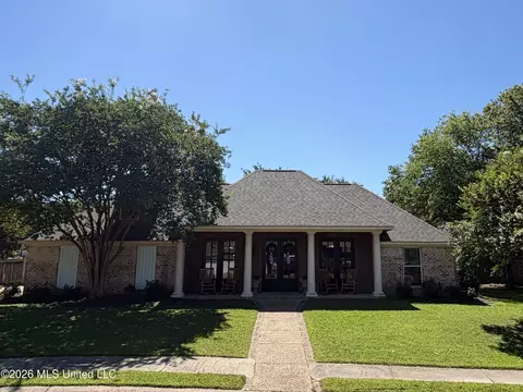 285 Lighthouse Ln, Brandon, MS 39047