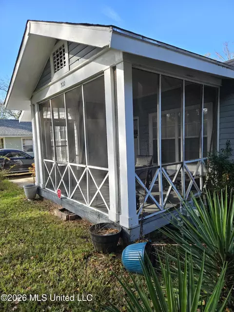 Exterior - 322 S Westview St, Jackson, MS 39202 photo 4 of 6