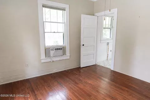 Bedroom - 2021 Berthadale Rd, Mccomb, MS 39648 photo 2 of 4