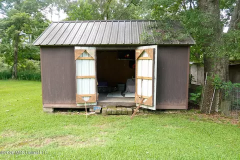 Other - 2021 Berthadale Rd, Mccomb, MS 39648 photo 3 of 9
