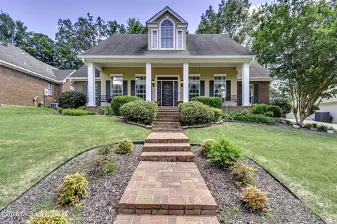 107 Begonia Ln, Madison, MS 39110