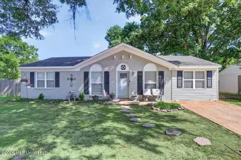 2950 Briarwood Dr, Horn Lake, MS 38637