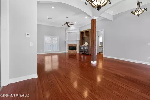 Living - 308 Turtle Holw, Brandon, MS 39047 photo 4 of 5