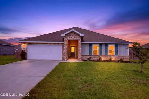 9464 Emersyn Ln, Biloxi, MS 39532
