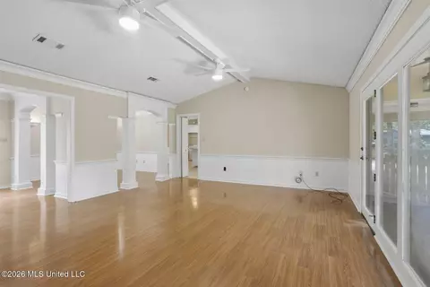 Living - 2 Sandway Dr, Brandon, MS 39042 photo 3 of 4