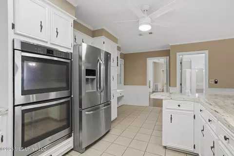 Entry Way - 2 Sandway Dr, Brandon, MS 39042 photo 3 of 3