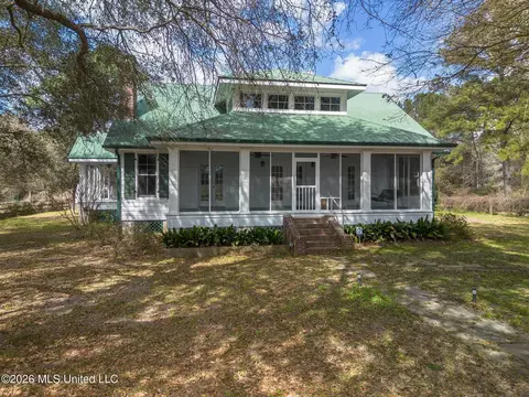 23676 E Dubuisson Rd, Pass Christian, MS 39571