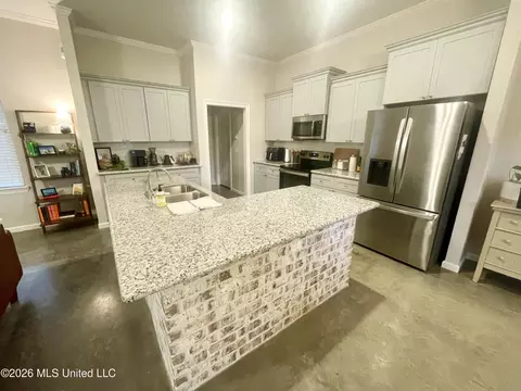 Kitchen - 115 Allie Ln, Canton, MS 39046 photo 1 of 1