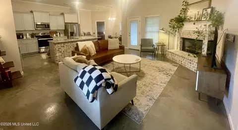 Entry Way - 115 Allie Ln, Canton, MS 39046 photo 1 of 1